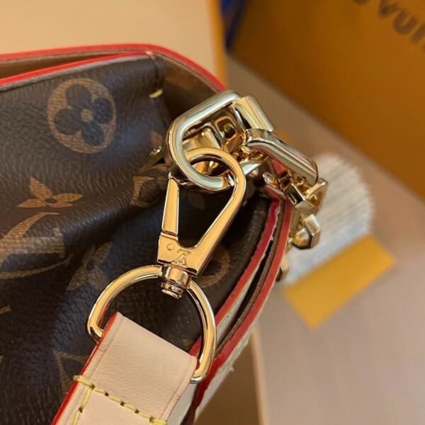 Louis Vuitton M47149 Dauphine Soft GM