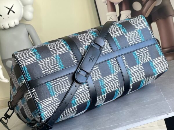 CD691CBF-EBC0-3D68-6823-ADA8699F0CAF.jpg Louis Vuitton M23771 Keepall Bandoulière 50
