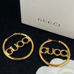 CEA93DB9-5382-2670-295B-F2EBBEEB2490-1.jpg Gucci GG Earrings