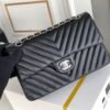 D02D976A-B111-6390-C2ED-E7A006BEEEA6.jpg Chanel Classic Chevron Tweed Medium Flap Silver