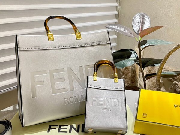 Fendi Sunshine Shopper Bag - 35x17x31cm
