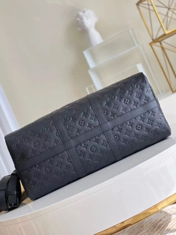 D1EC2250-4025-E988-F0D8-5BE1C4284ED8.jpg Louis Vuitton M44810 Keepall Bandoulière 50