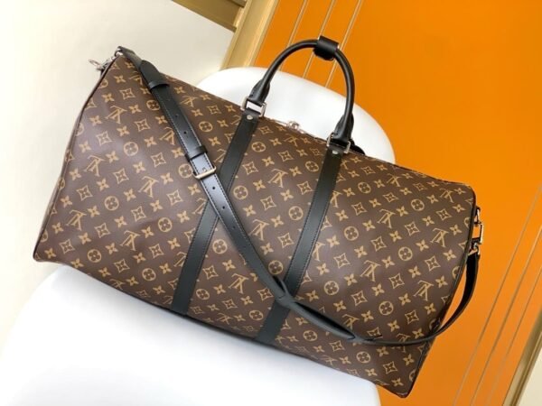 D1F3B35B-5CFB-BBA9-4513-2B825A561173.jpg Louis Vuitton Keepall Bandouliere 55 M56714