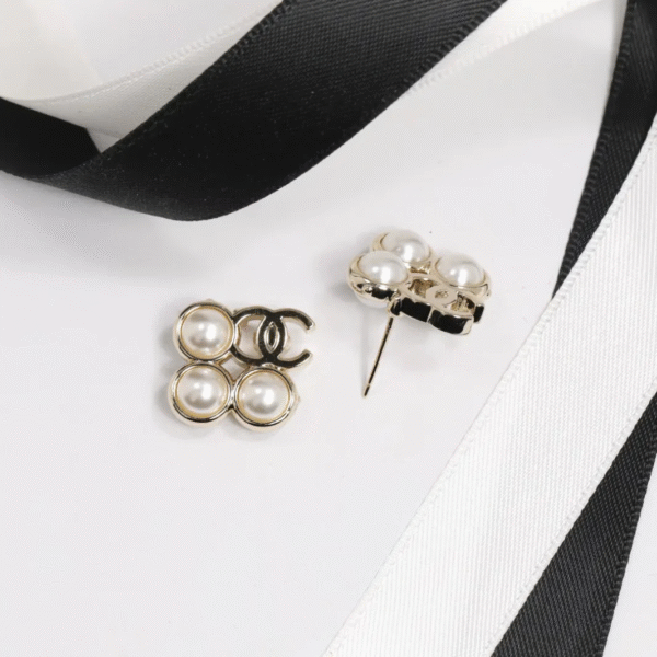 D2440351-C500-F00E-8943-D6FFAACC9CC8.png CCE635 cc Earring For Women