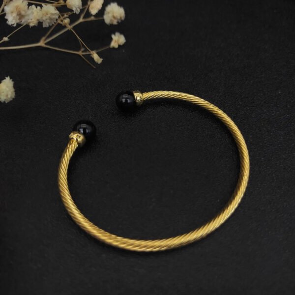 D5AA9D97-6BD2-908B-D04E-2149A17AFE1F.jpg Solari Cablespira® Bracelet 18K Yellow Gold with Black Agate and Diamonds, 3mm