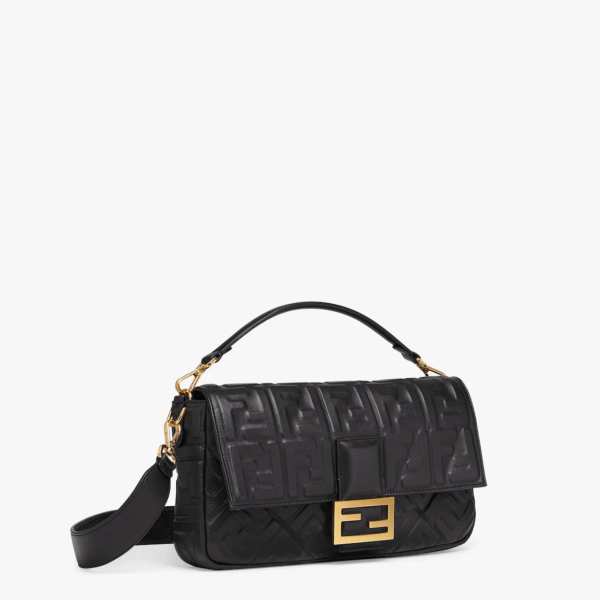 D8E8E135-0A70-65A0-4496-B5A152DCCABE.png Fendi Baguette Large