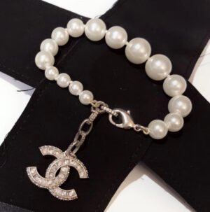D900DDE1-D3D9-204B-D37C-3EC158E36EB4.jpg Pearl Double C Pearl Bracelet