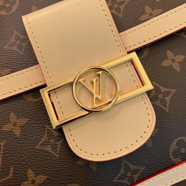 Louis Vuitton M47149 Dauphine Soft GM