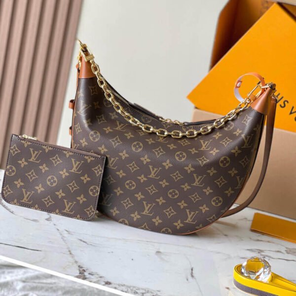 DA421263-A448-BEBE-73C8-E270E25D9CCE.jpg Louis Vuitton Loop Hobo M46311