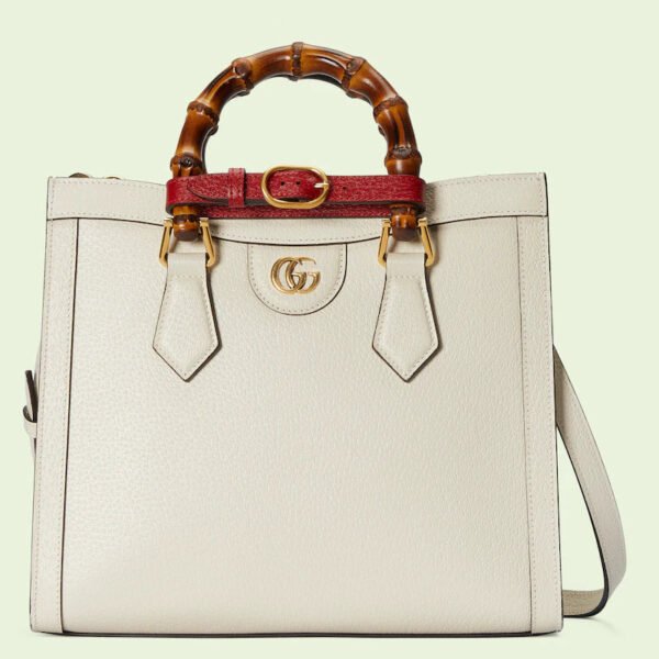 DA5728EE-E2EF-BC48-8C2F-DCB40EA75ED9_4efd6f0a-45d5-47c0-8b3d-db4584e0f3ab.jpg DIANA SMALL TOTE BAG
