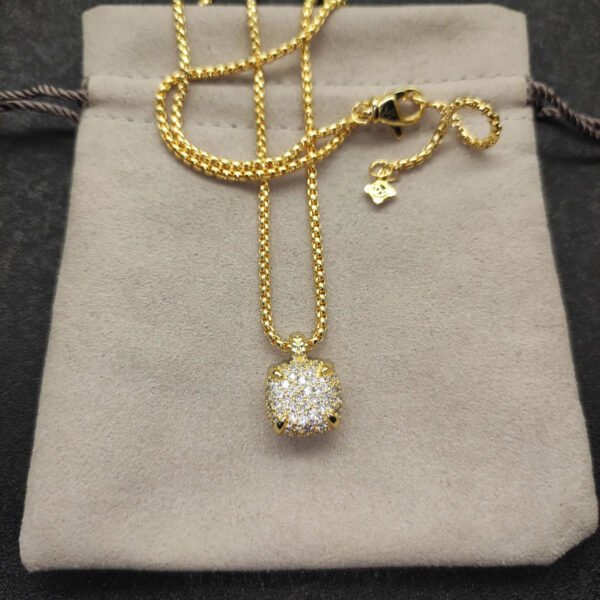 DB4B0F7F-EBA8-A8CA-FB44-DE47ECC65165.jpg Chatelaine® Pendant Necklace 18K Yellow Gold with Pavé Diamonds, 14mm