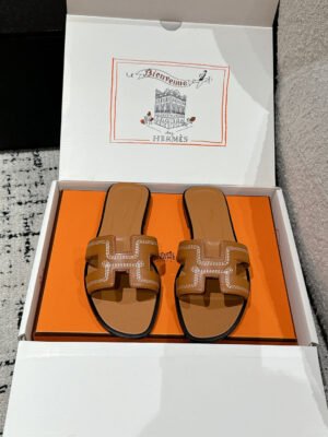 Hermes Women's Oran Sandal