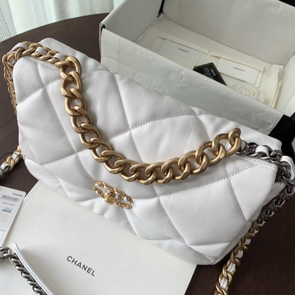 DC9F9F9A-88F8-ABB3-EEA9-CF9EBEFFB31D.jpg Chanel 19 Large Handbag AS1161