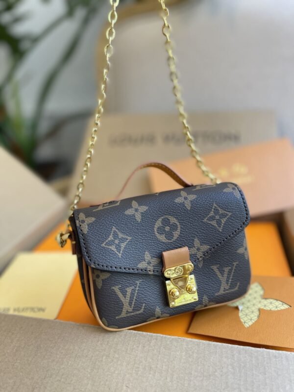 Louis Vuitton MICRO M&Eacute;TIS Chain Bag M81267