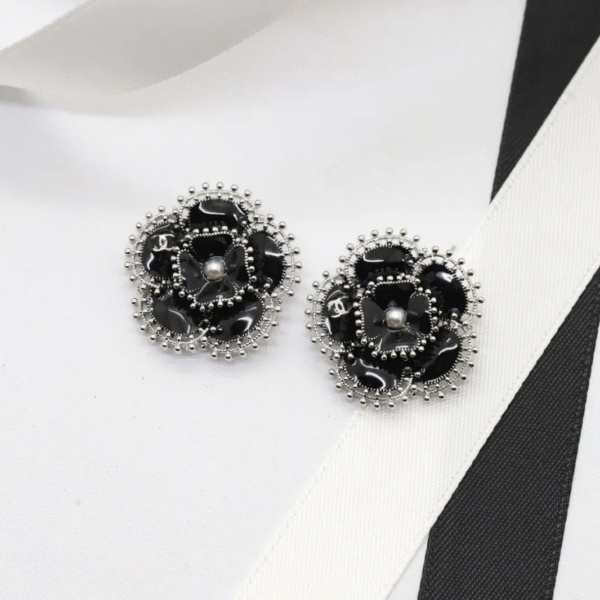 DEFCB3E2-1854-BC81-7E95-277259742F49.png CCE502 CC earring - Yellow