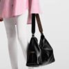 DFE2309E-6175-D926-0ADE-7F641F01350D.jpg Louis Vuitton M25143 CarryAll MM