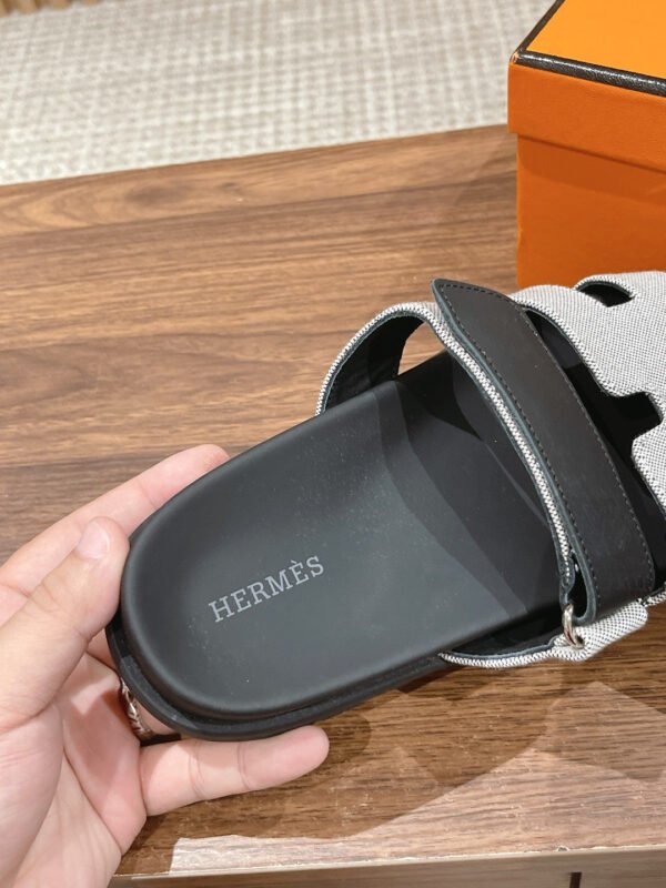 Hermes Unisex Chypre Sandal