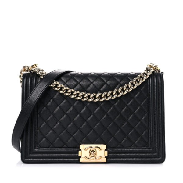 E1A98034-660D-92CB-C66A-905C38C8AA2E.jpg Caviar Quilted New Medium Boy Flap Black-gold buckle
