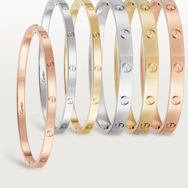 E1DE614B-DC27-E954-6459-1524D1E119D7-1.png LOVE BRACELET, SMALL MODEL