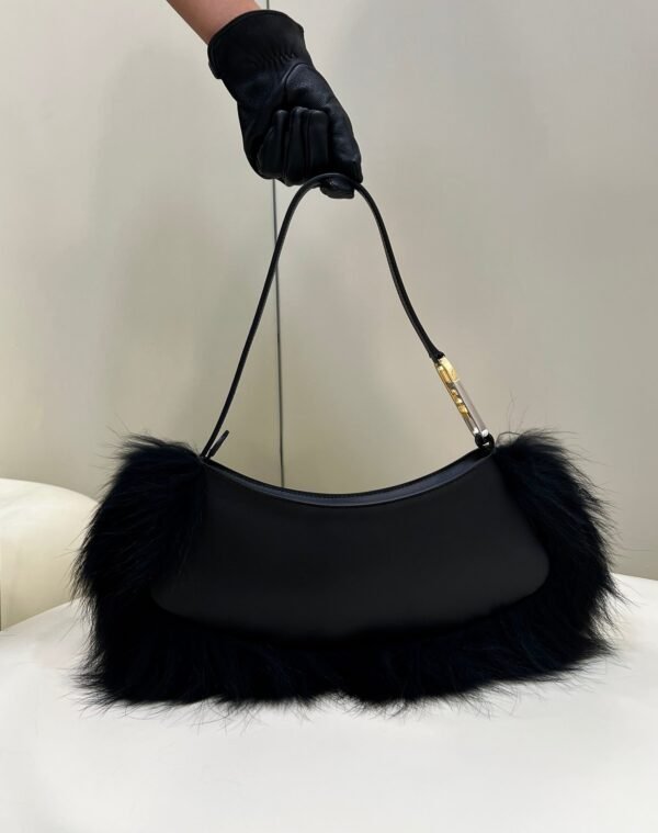 Fendi O'lock Swing Bag