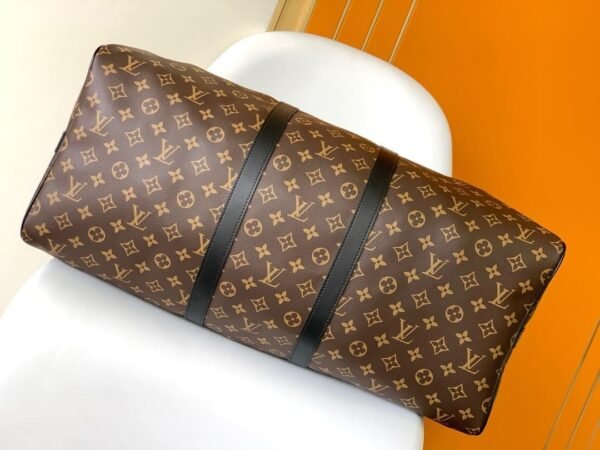 E3B38B1A-FFC9-DB07-49F3-BD3DAF890122.jpg Louis Vuitton Keepall Bandouliere 55 M56714