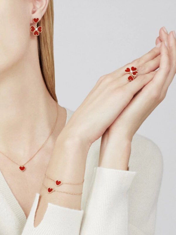 Sweet Alhambra heart pendant