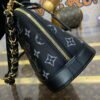 E7E61C0E-6CB2-681A-1B4E-614B8B2983E7.jpg Louis Vuitton Alma BB M12289