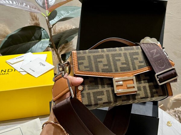 Fendi Baguette Sofe Trunk - Yellow