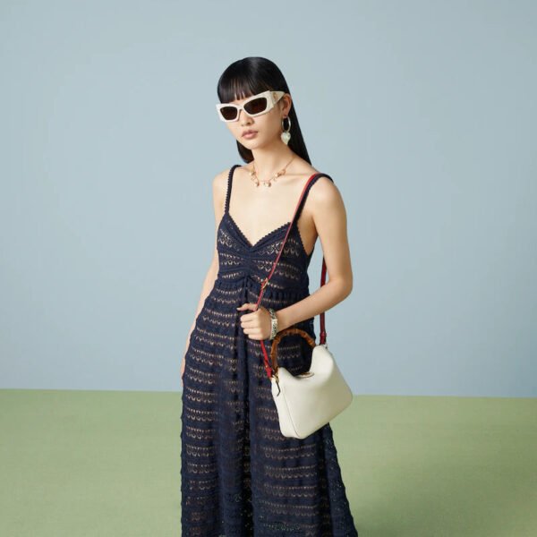 EADCD4AA-C3CB-D33D-901A-8105586EF6DC.jpg DIANA SMALL SHOULDER BAG