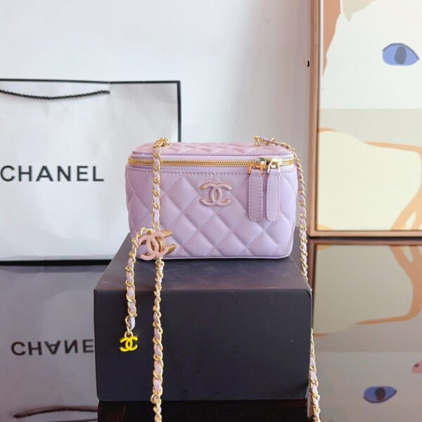 Clutch with Chain - black