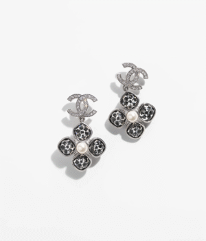 ED23C39D-6771-8A14-2220-5A6E6B20B49D.png PENDANT EARRINGS
