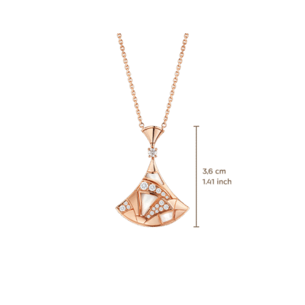 ED9D598C-2C6C-569F-80C7-C7A51D0271F7.png Bvlgari Divas' Dream Necklace