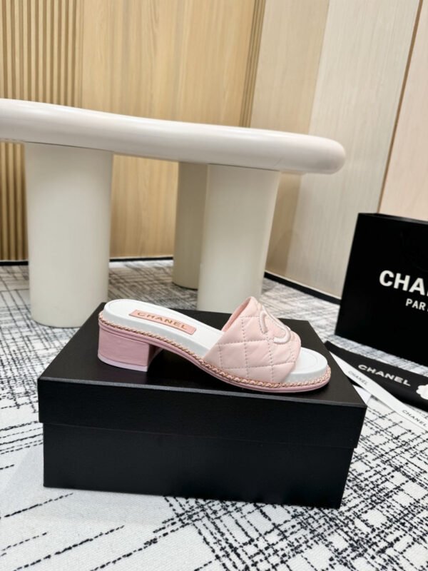 Chanel Women's Logo 25ss CC Sandal