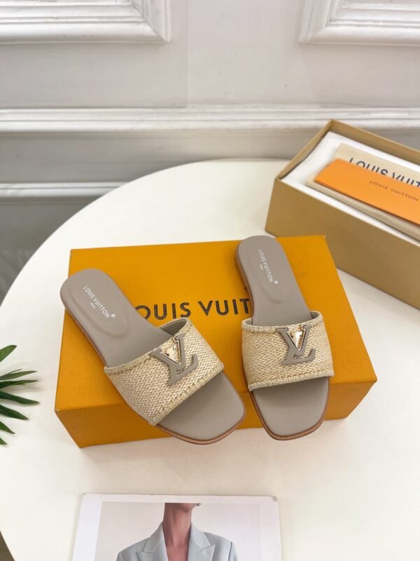Louis Vuitton Women's Pool Pillow Comfort Sandal