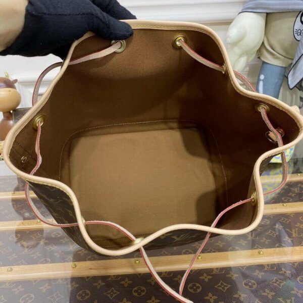 Louis Vuitton Petit No&eacute; M46984