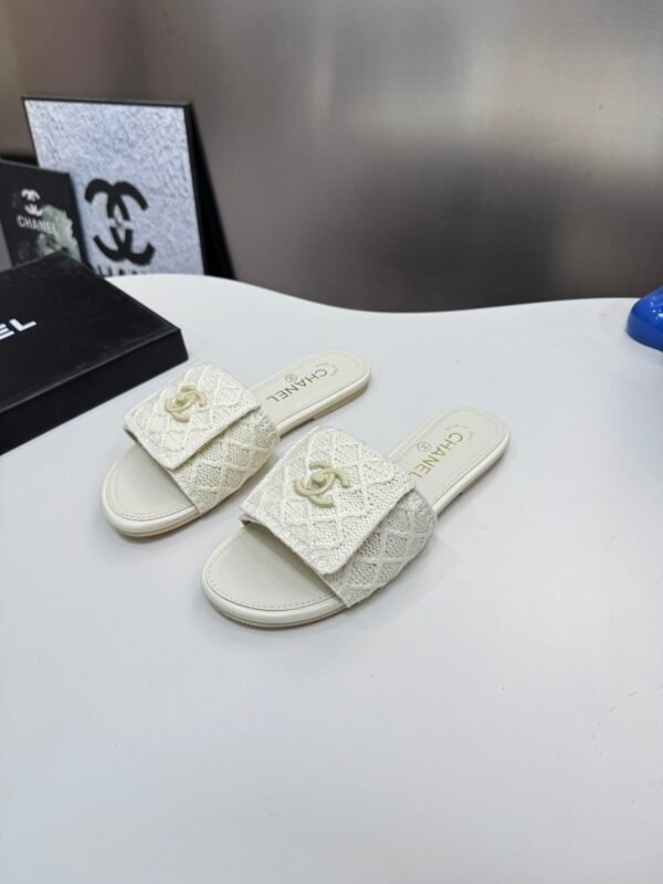 Chanel Women's Logo 25ss CC Sandal