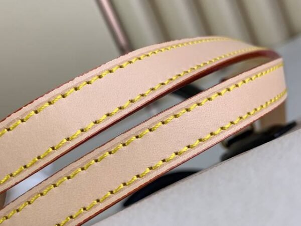 Louis Vuitton OnTheGo MM M46912