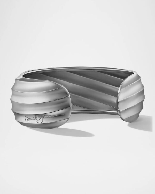 Cable Cuff Bracelet in 18k White Gold, 24mm