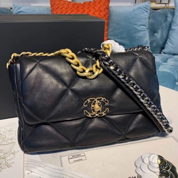 F4A0D3C3-2E1F-C73A-AC7C-3451129ADE43.jpg Chanel 19 Flap Bag 30cm Goatskin Leather Spring/Summer Act 1 Collection, Black