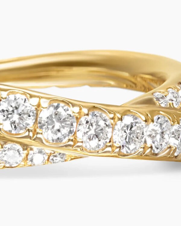 Pav&eacute; Crossover Ring 18K Yellow Gold with Diamonds, 6mm - 6