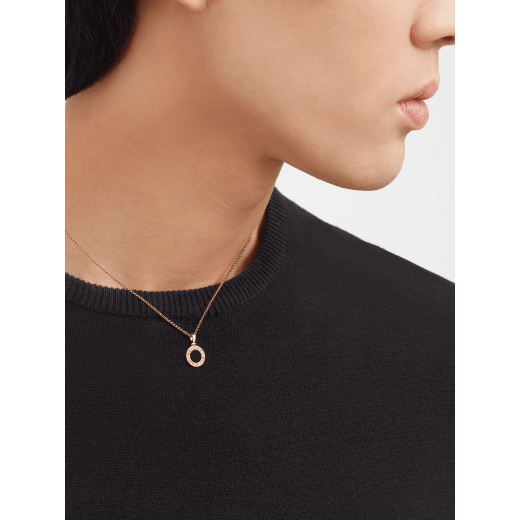 F75CBB03-C46E-09EC-1ED7-B3C4B3EBCD1E.png NECKLACE