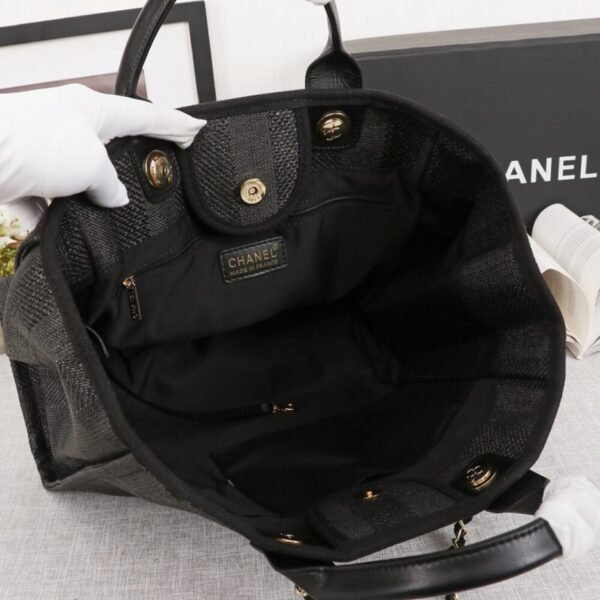 F7FE4F49-FA1B-884C-CB0A-FA7B4BDF88EA.jpg CHANEL Woven Straw Raffia Striped Medium Deauville Tote