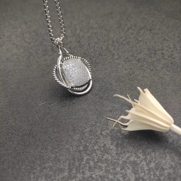 David Yurman Infinity Pendant with Diamonds in Silver, 32mm