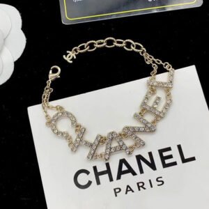 FA181B6E-DF1F-8284-B7B3-735EB6F773E4.jpg Full diamond letter bracelet