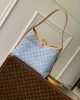 FA1EA500-B621-50AE-CCFE-530E13F5175C.jpg Louis Vuitton CarryAll PM M11462