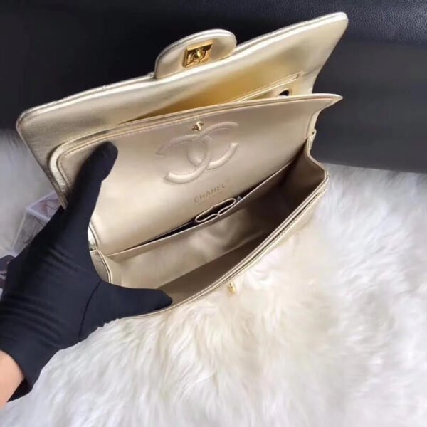 FA4791C9-DEB2-C5B0-0EAE-D4E29AF19378.jpg Chanel 1112 Gold Medium Size 2.55 Lambskin Leather Flap Bag