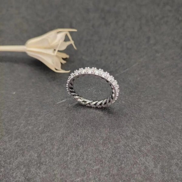 DY Diamond Eternal Love Ring - US 6