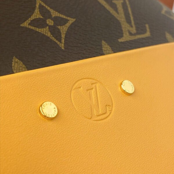 Louis Vuitton Boite Chapeau Souple MM M45647