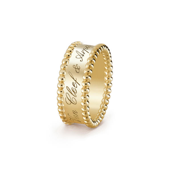 FEC58209-0D27-13F9-78EE-DC892CB472B6.png Perlee signature ring