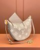 FEE08865-25A5-E764-FCB1-90328C65F8AF.jpg Louis Vuitton Loop Hobo M46738
